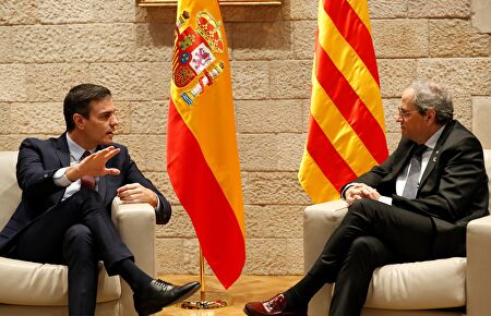 Tertulia de Federico: La reunión del sumiso Sánchez con Torra