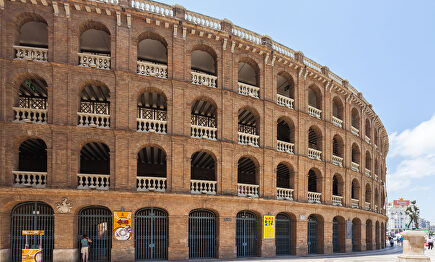 La plaza de toros de Valencia. |  Wikipedia