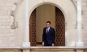 Pedro Sánchez en la sede de la Generalidad |  EFE
