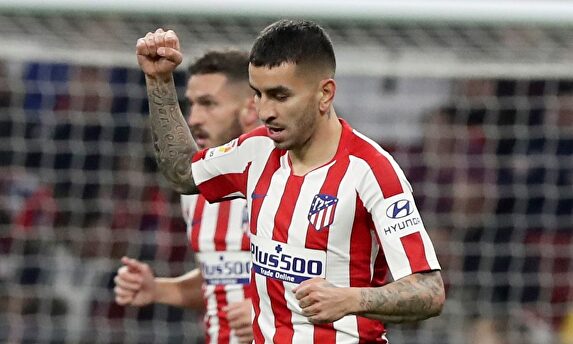 Correa celebra su gol al Granada. |  EFE