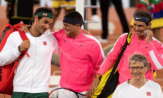 Rafa Nadal y Roger Federer, con Bill Gates y el cómico sudafricano Trevor Noah. |  EFE