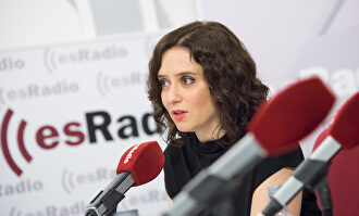 Isabel Díaz Ayuso, en un momento de la entrevista. |  David Alonso Rincón