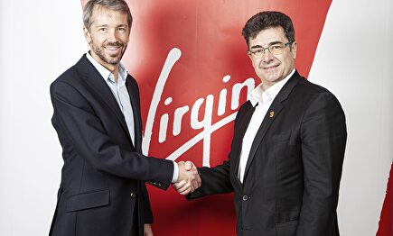 Josh Bayliss, CEO del Grupo Virgin, y José Miguel García, CEO del Grupo Euskaltel |  Europa Press