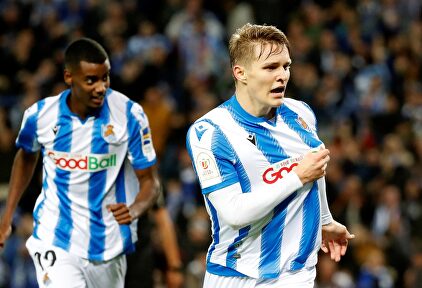 Odegaard ha destapado el tarro de las esencias en la Real | EFE