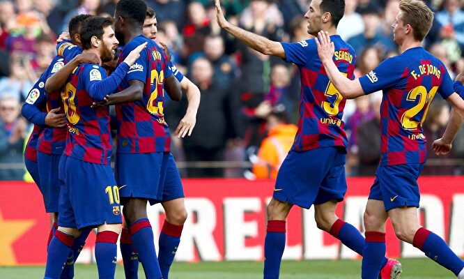 El Barcelona celebra el 1-0. |  EFE