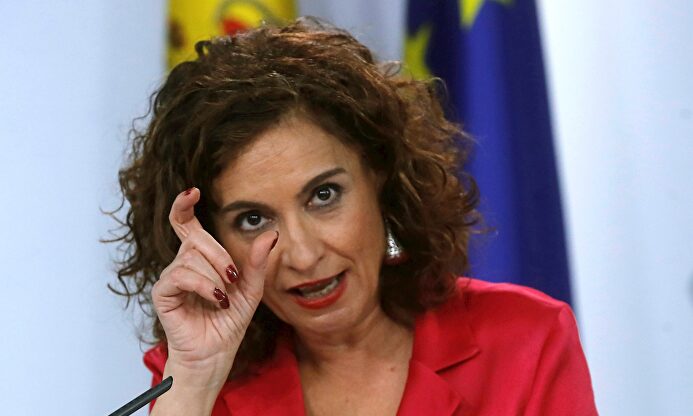 La Agencia Tributaria consideran que se trata de pagos en especie y que, por tanto, deben cotizar y tributar. | EFE