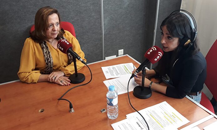 Un momento de la entrevista a Amparo Carmona | EsRadio Sevilla