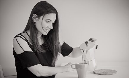 La compositora y cantante Guadi Galego debate en el CGAI sobre La lengua de las mariposas |  AGADIC