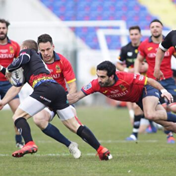 Lance del partido entre las selecciones de Rumanía y España en Botosani. |  ferugby.es