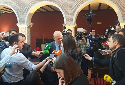 El ya famoso encentro de Inés Arrimadas y Francisco Igea. |  EFE