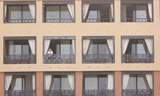 Fachada del hotel en cuarentena |  EFE