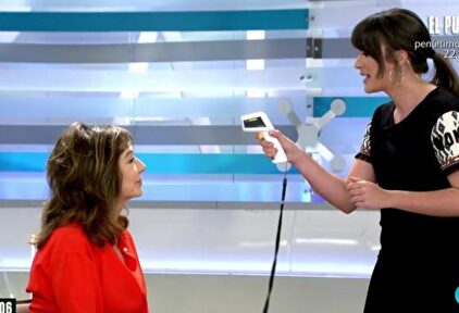 Ana Rosa utilizó un termómetro de infrarrojos |  Mediaset