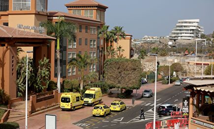 El hotel de Canarias aislado por coronavirus |  EFE