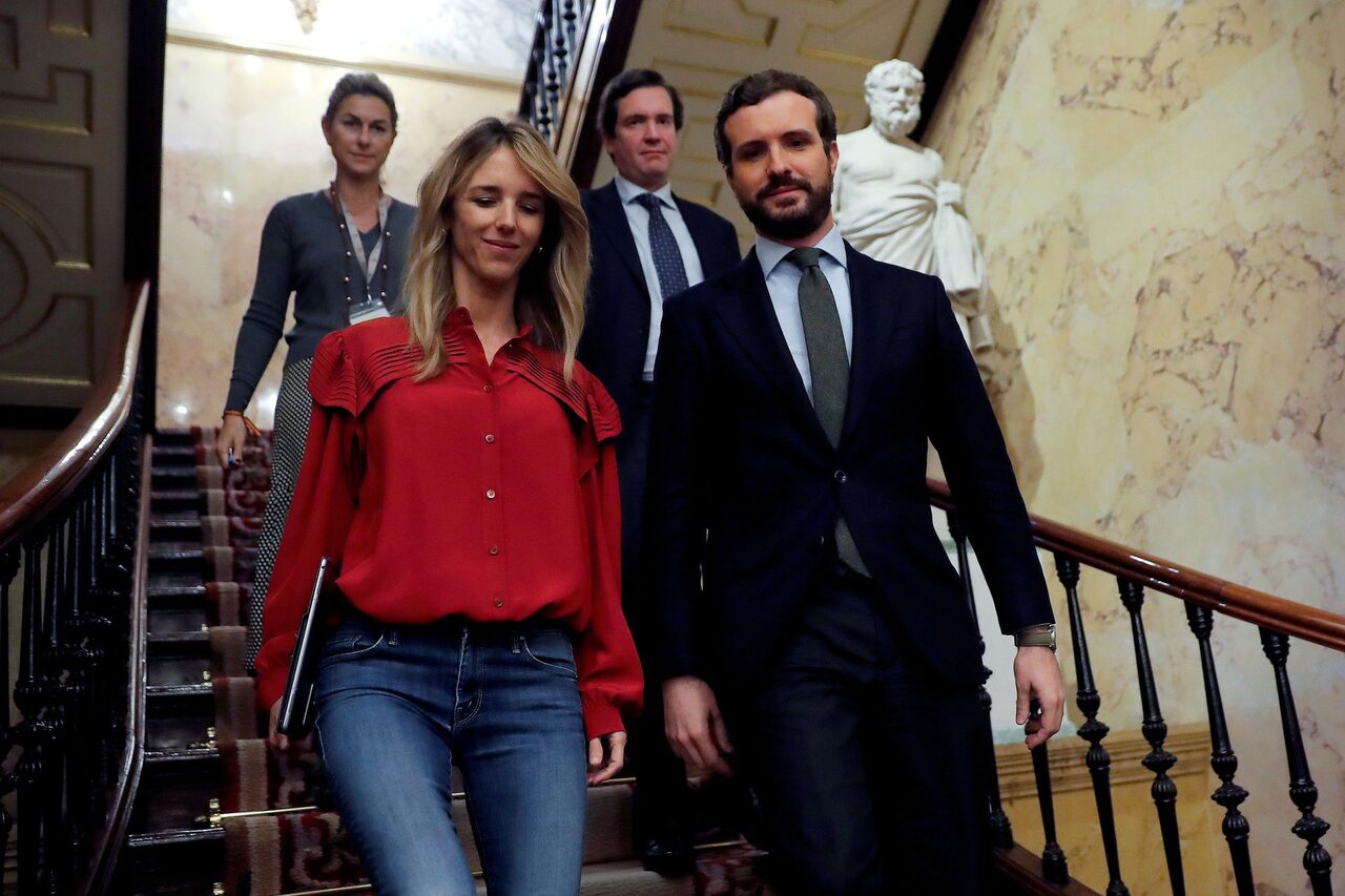 Cayetana Álvarez de Toledo y Pablo Casado. |  EFE