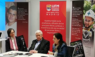 Carol Prunhuber, Fernando Gerbasi y Milagros Socorro durante la presentación de Sangre y Asfalto / Alfredo Peña |  Alfredo Peña