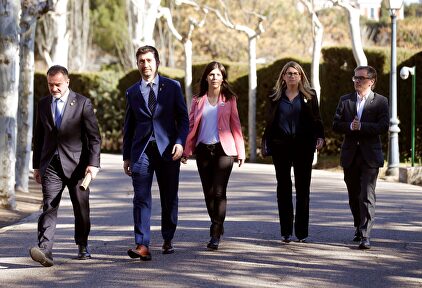 Jové, Elsa Artadi, Marta Vilalta y los consellers Jordi Puigneró y Alfred Bosch a su llegada a Moncloa. |  EFE