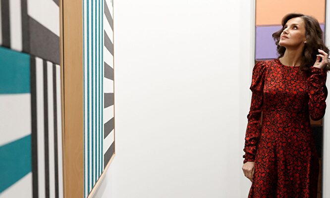 Lección de estilo de la reina Letizia en su cita anual en ARCO