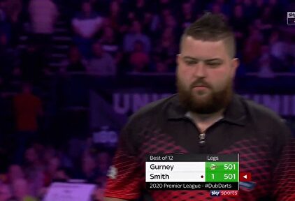 La tirada perfecta que revoluciona el mundo de los dardos