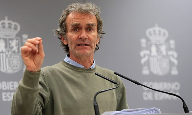 El director del Centro de Coordinación de Alertas y Emergencias Sanitarias, Fernando Simón. | Archivo