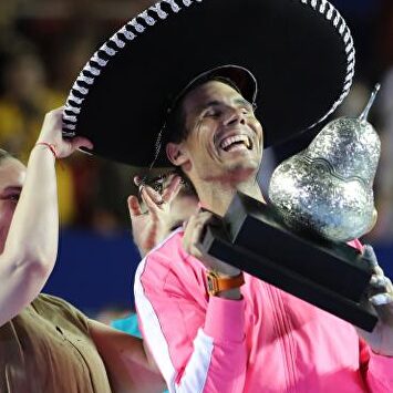 Nadal sonríe de nuevo en Acapulco |  EFE