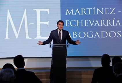 Rivera, en la rueda de prensa de su presentación como presidente ejecutivo de Martínez-Echevarría. |  EFE