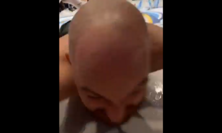 La fiesta épica del City al ganar la Carabao Cup: gente en calzoncillos por el suelo