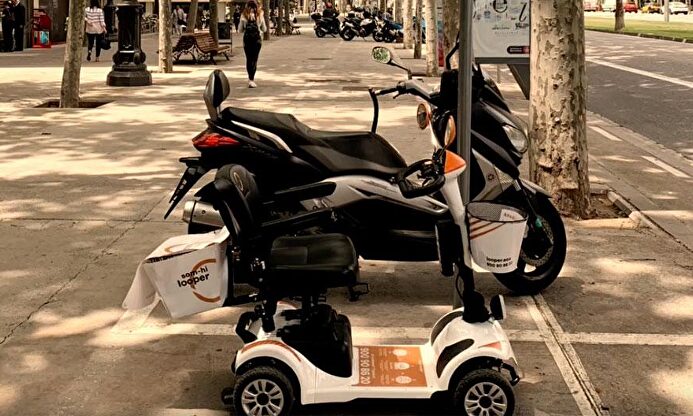 Silla a motor de la empresa Looper |  Looper