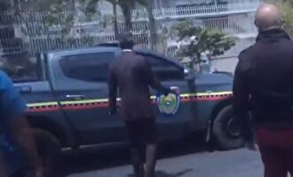 Guaidó mostró un video de la Policía chavista cerca de su casa. |  @jguaido