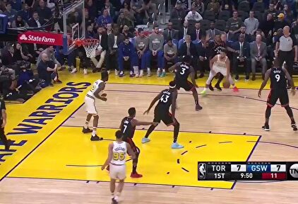 Sthepen Curry maravilla con su vuelta a las canchas cinco meses después
