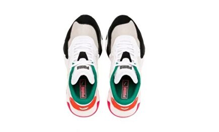 Las zapatillas que se parecen a Hitler |  Puma