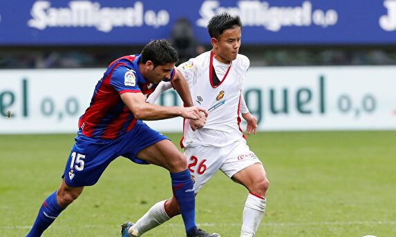 Kubo, la luz que ilumina el sueño del Mallorca |  EFE