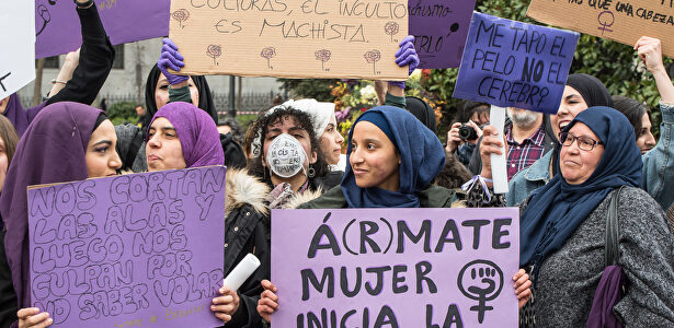 Lo mejor de lo peor de la manifestación feminista del 8-M