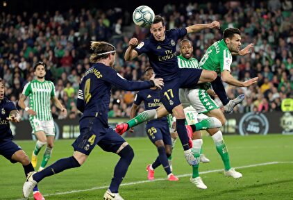 Lance del Betis-Real Madrid, el último partido que se pudo jugar en LaLiga antes del coronavirus. | Archivo
