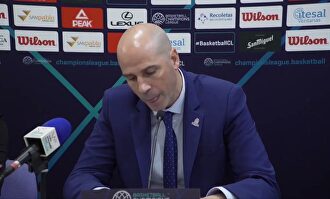 El técnico del San Pablo de Burgos critica a su rival italiano por su "papelón" ante el coronavirus