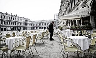 Italia cierra todos los negocios del país, excepto los de primera necesidad