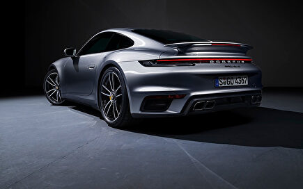 Porsche 911 Turbo S: todo un titán