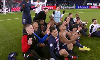 La curiosa celebración de los jugadores del PSG tras tumbar al Borussia Dortmund | Captura de TV
