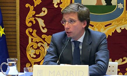 Almeida espera no "llegar" a tener que cerrar Madrid   Compartir