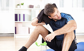 Deporte en casa durante la cuarentena: el programa gratis diseñado por un preparador de astronautas 