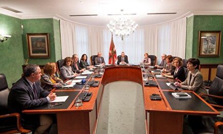 Consejo de Gobierno extraordinario presidido por Urkullu. |  Irekia