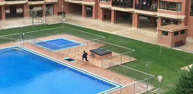 La genial idea de una leyenda del Huesca para amenizar el confinamiento de sus vecinos