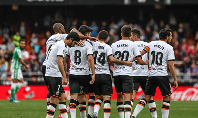 El Valencia confirma que el 35% de la plantilla tiene coronavirus