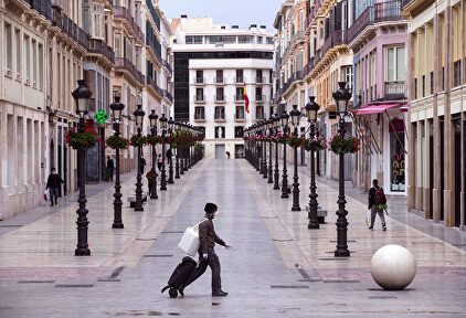 La ciudada de Málaga desierta por el confinamiento. | EFE