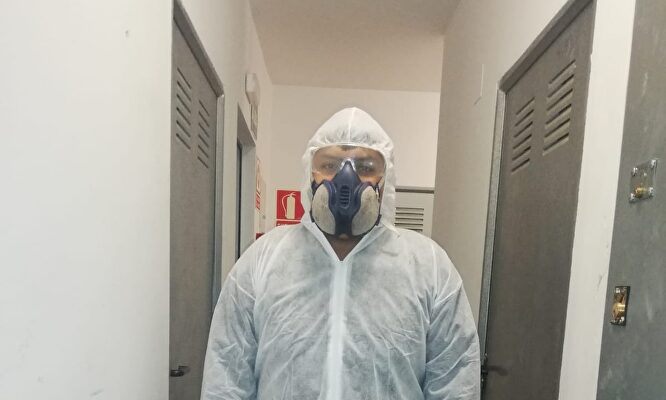 Un empleado de la compañía |  LD