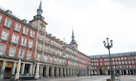 La Plaza Mayor en Madrid, vacía por el Estado de Alarma | Cordon Press