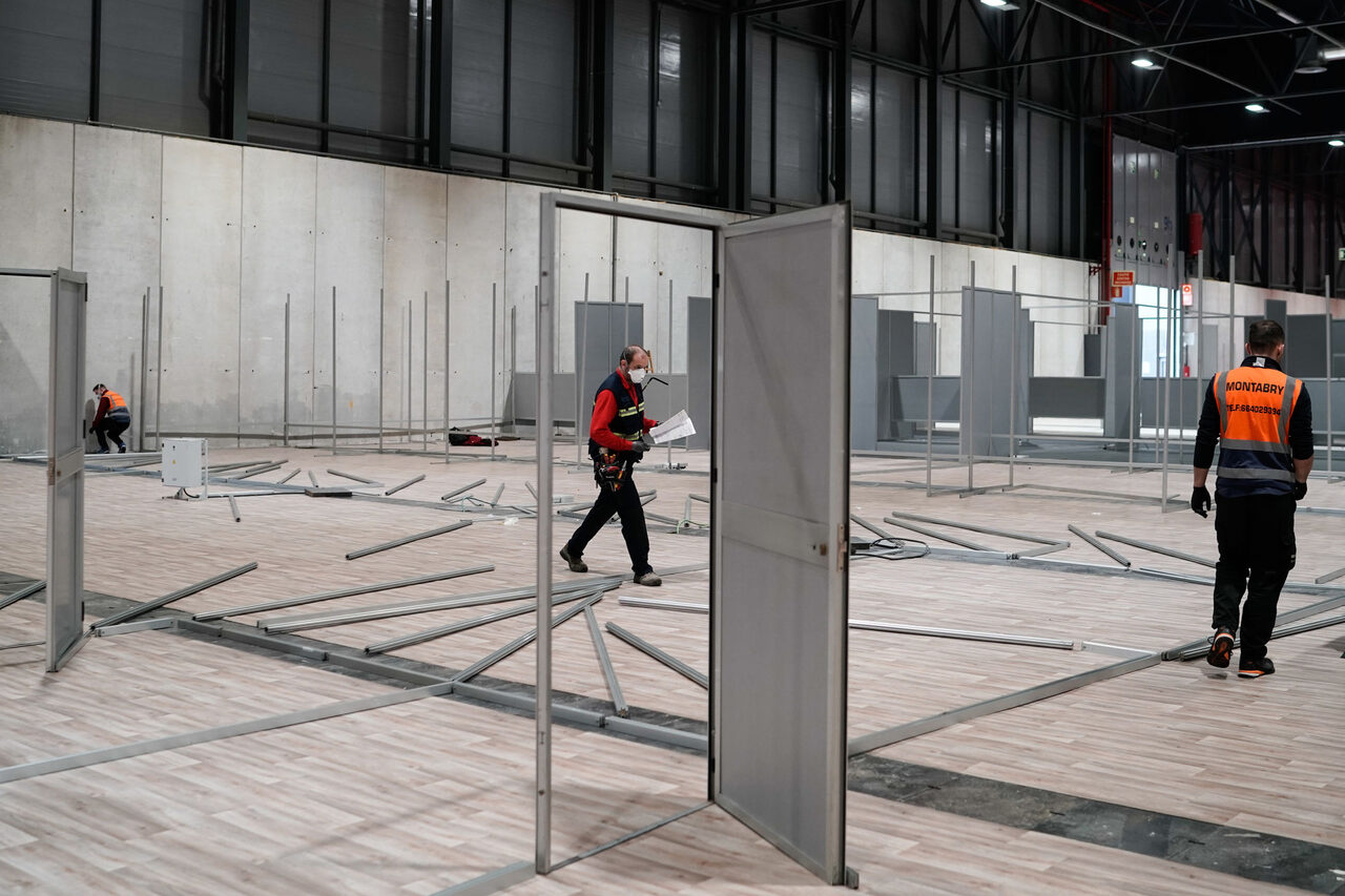 La construcción del hospital en Ifema avanza deprisa | CAM