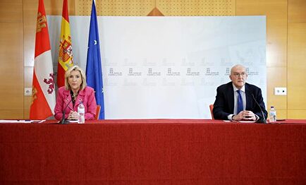 Verónica Casado, junto a Jesús Julio Carnero | Agencia ICAL