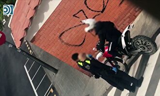 Detenido en Barcelona por desafiar, provocar y empujar a un policía local