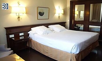 El Miguel Ángel reabre en Madrid como hotel medicalizado para acoger a 111 pacientes