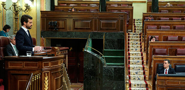 Casado y Sánchez en el Congreso. | EFE